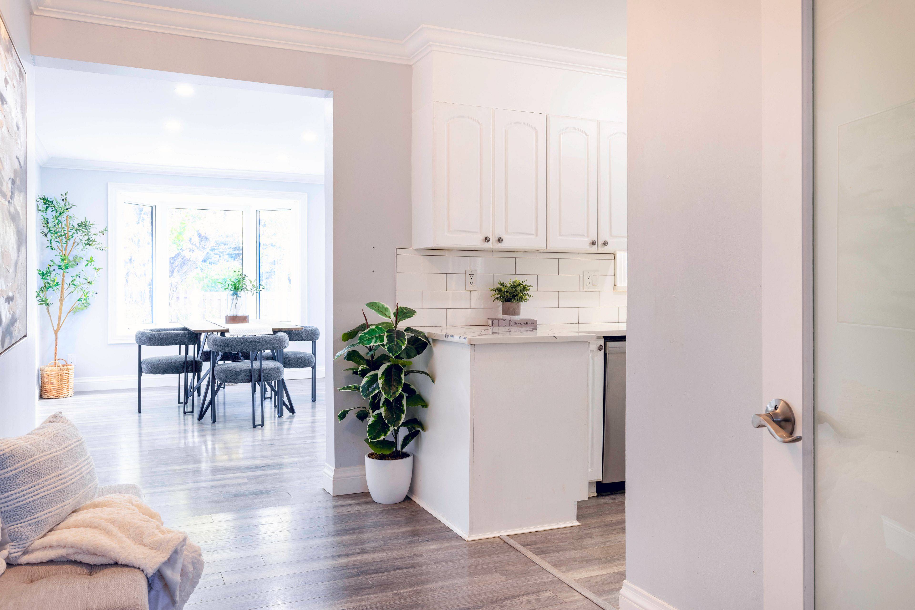 Grimsby, ON L3M 3W5,40 Kerman AVE