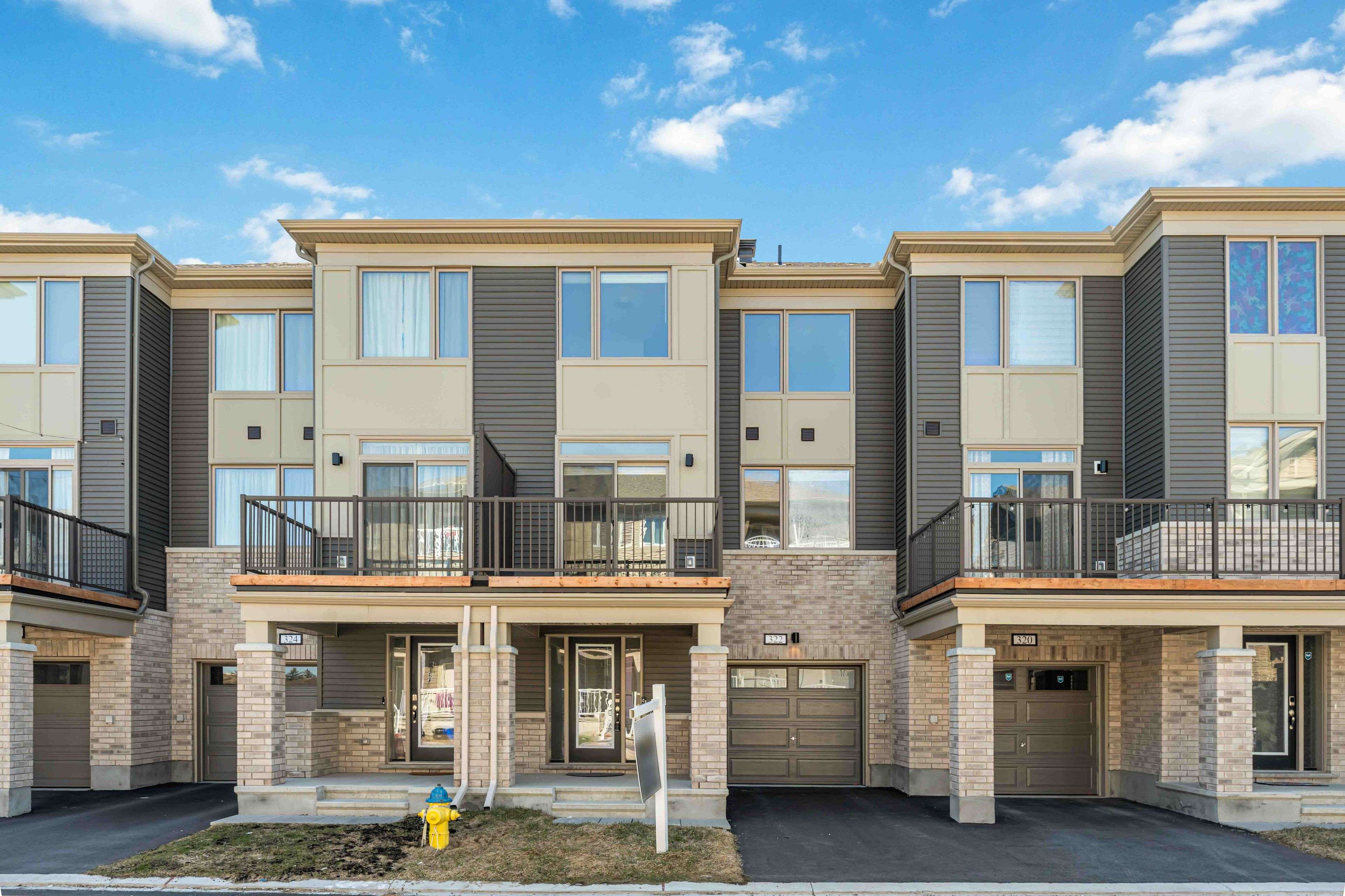 Barrhaven, ON K2J 7J4,322 OLIVENITE Private