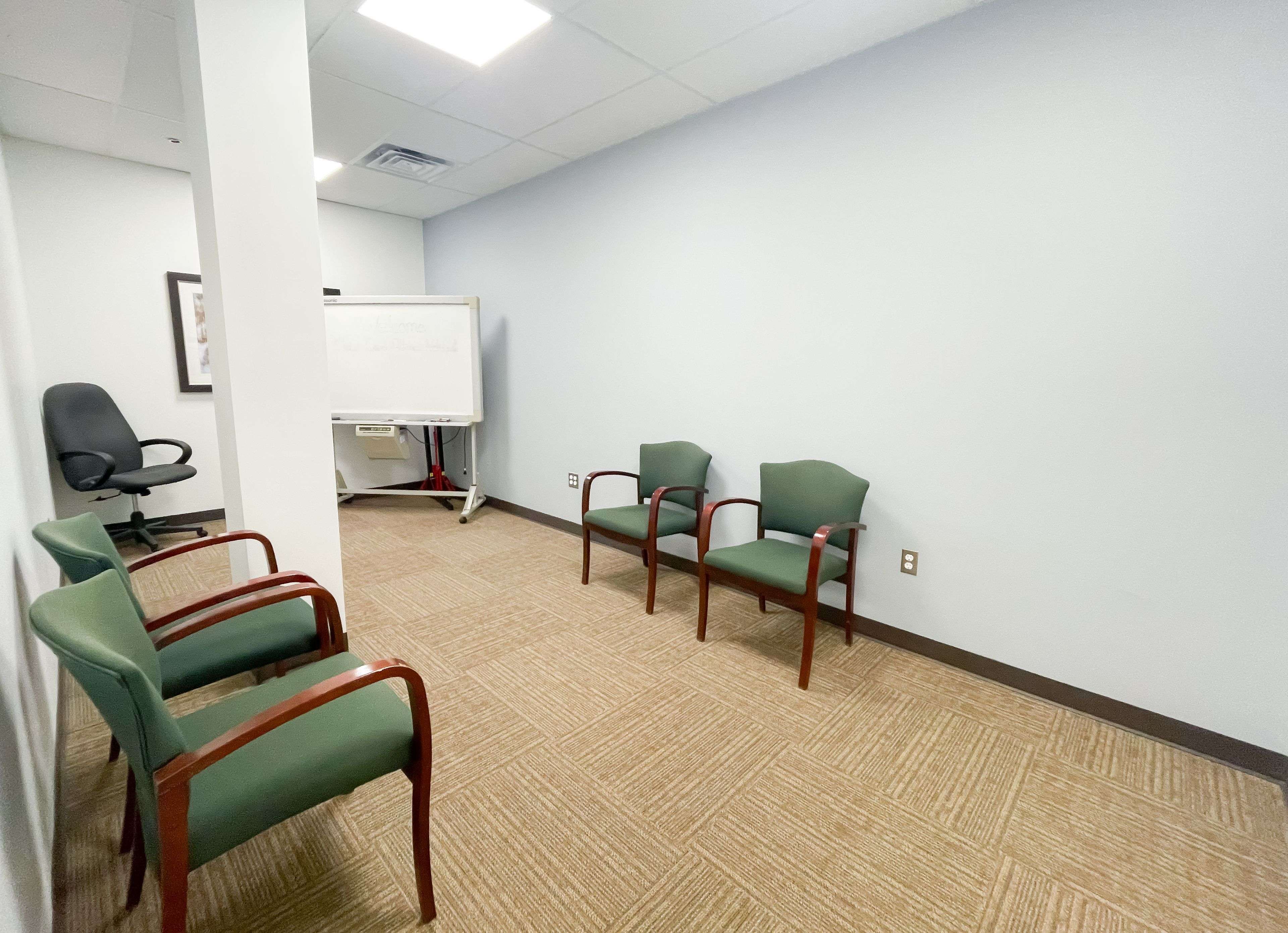 Cityview - Parkwoods Hills - Rideau Shore, ON K2E 0A8,75 Colonnade RD #G