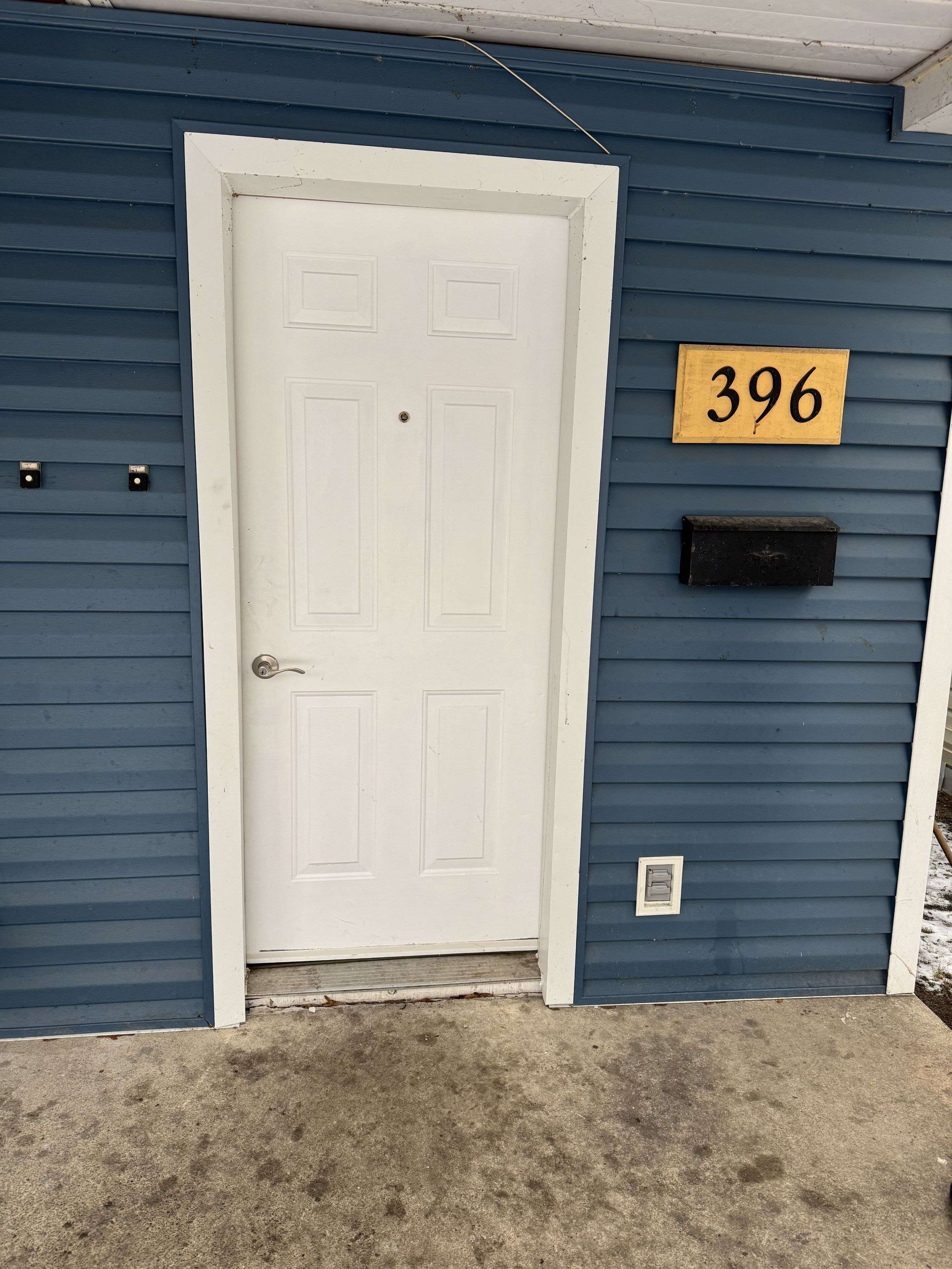 Fort Erie, ON L0S 1B0,396 Oxford AVE #2