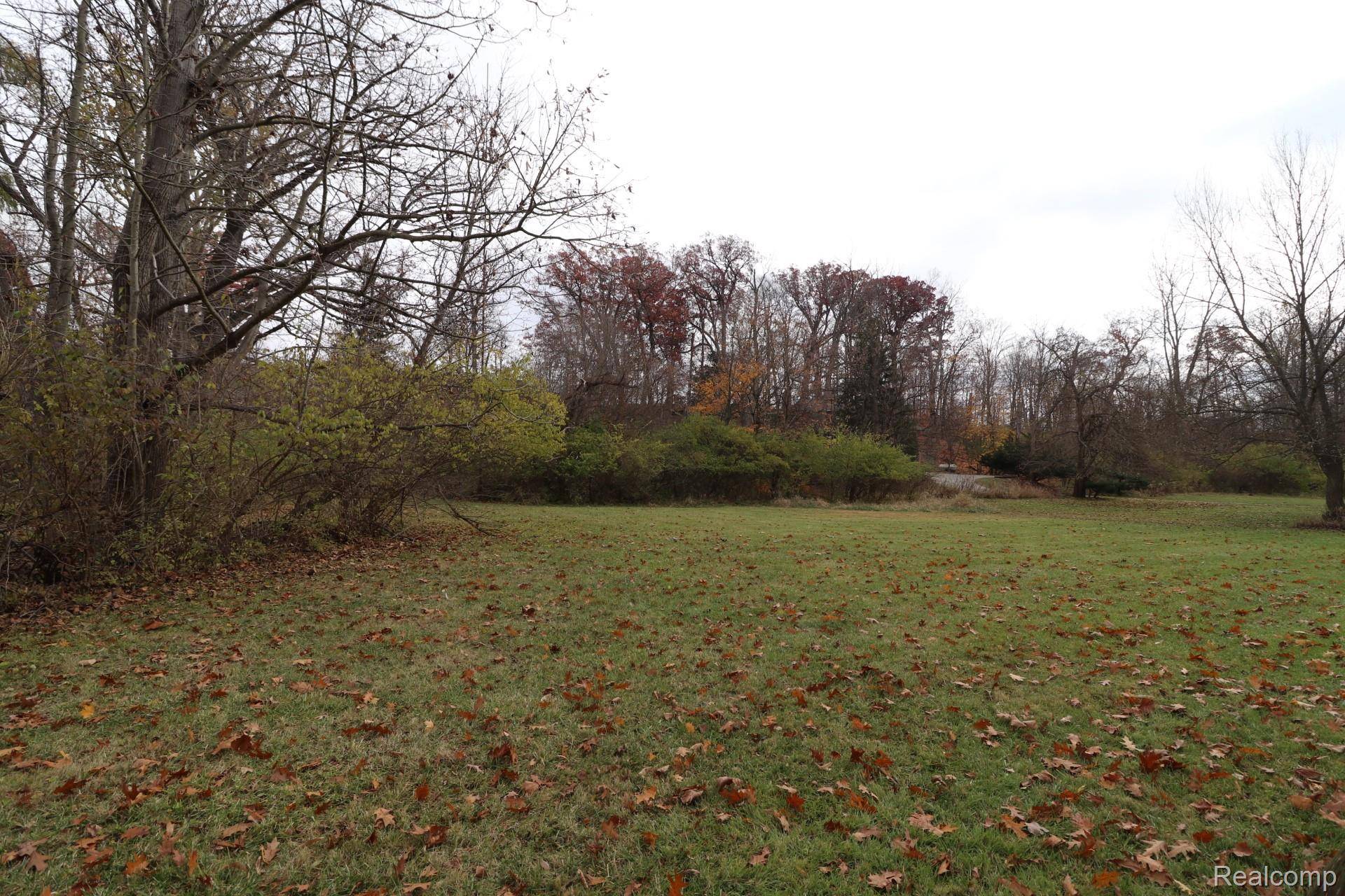 Southfield, MI 48034,29200 Wildbrook DR