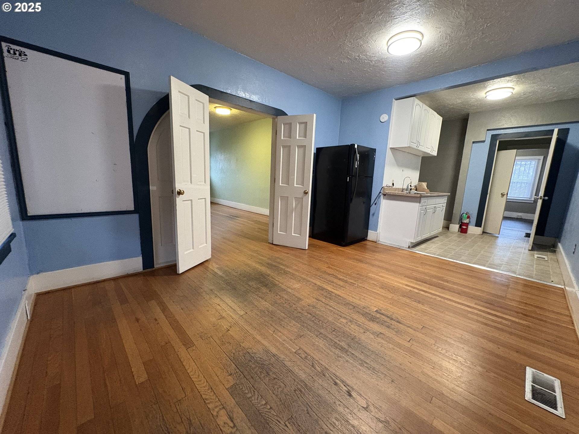 Eugene, OR 97402,960/970 W 7TH AVE