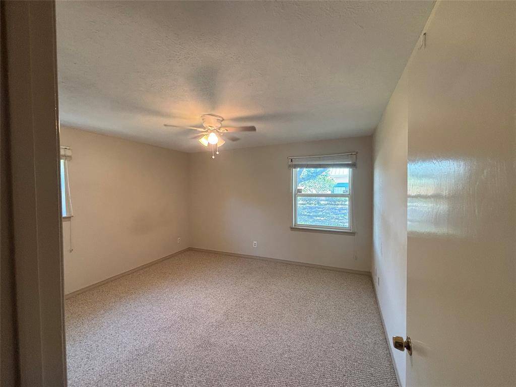 Commerce, TX 75428,1910 Jefferson Street