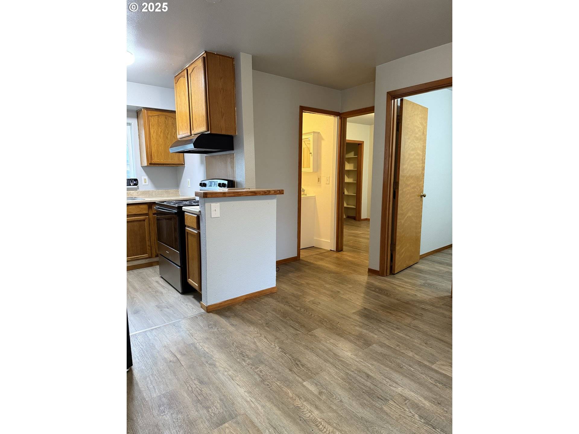 Sheridan, OR 97378,204 SW WATER ST