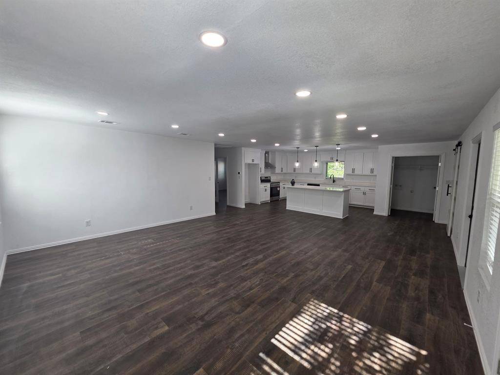 White Settlement, TX 76108,8354 Sussex Street