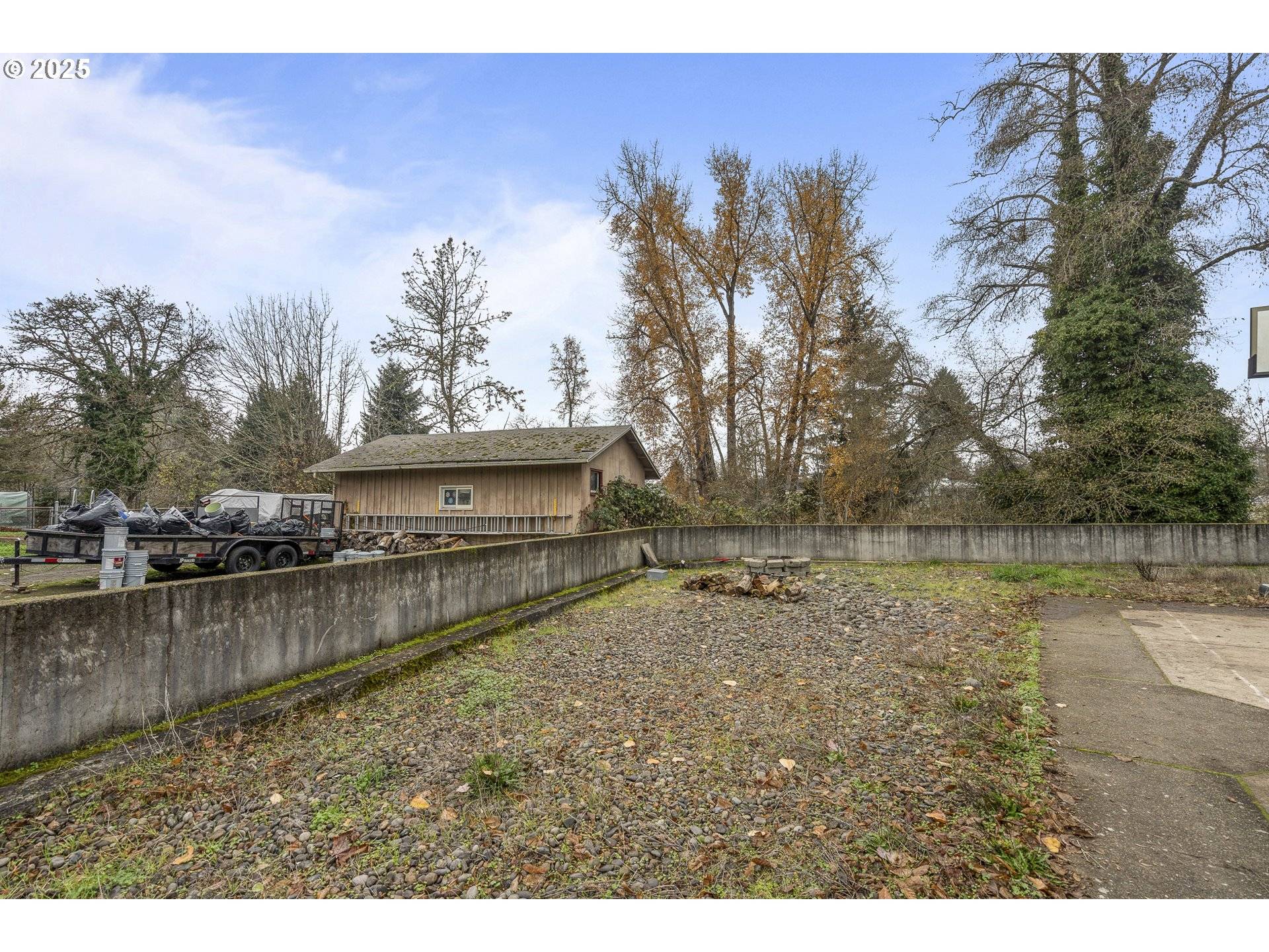 Dallas, OR 97338,292 SE ACADEMY ST