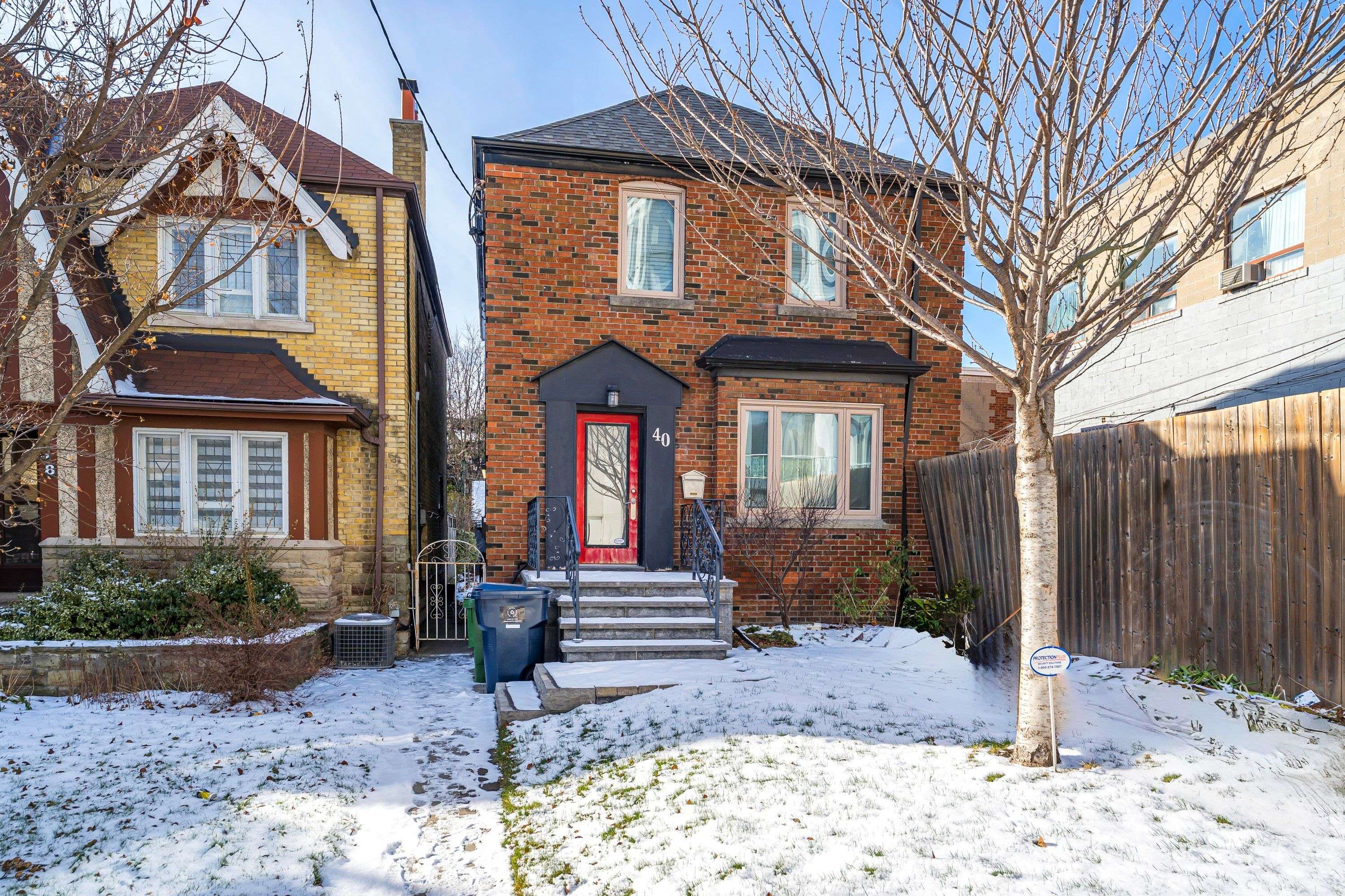 Toronto C03, ON M6C 3B1,40 Peveril HL N #Basement