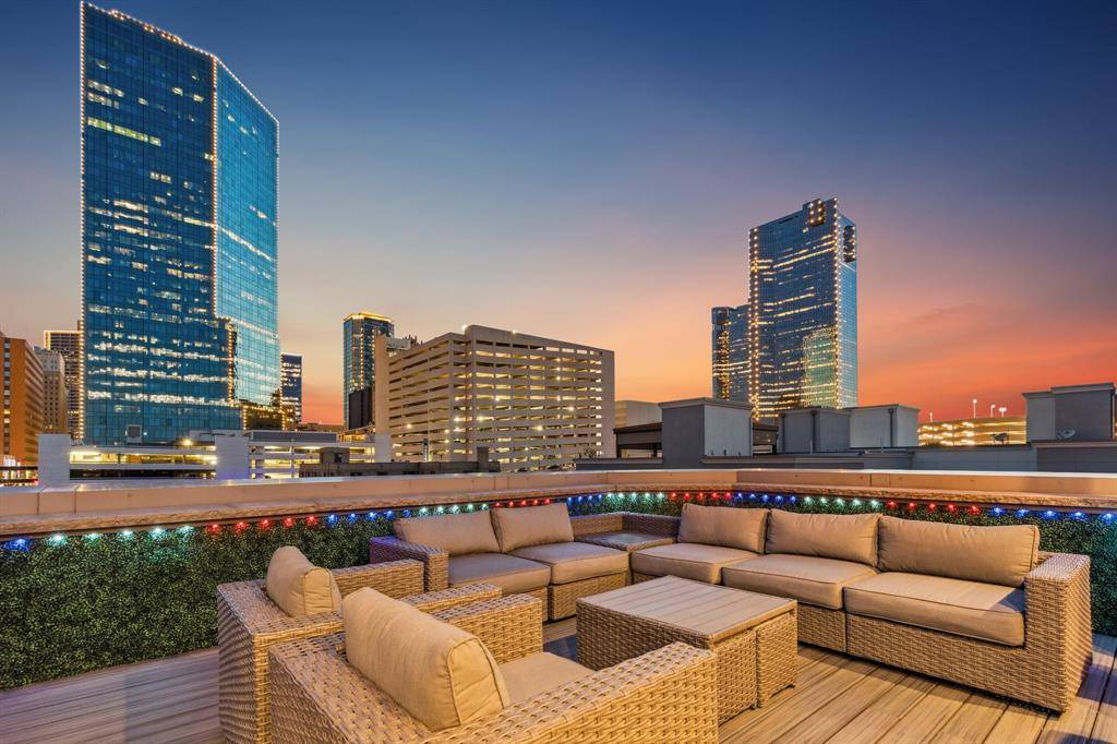 Fort Worth, TX 76102,409 E 7th Street