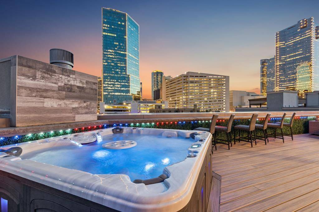 Fort Worth, TX 76102,409 E 7th Street