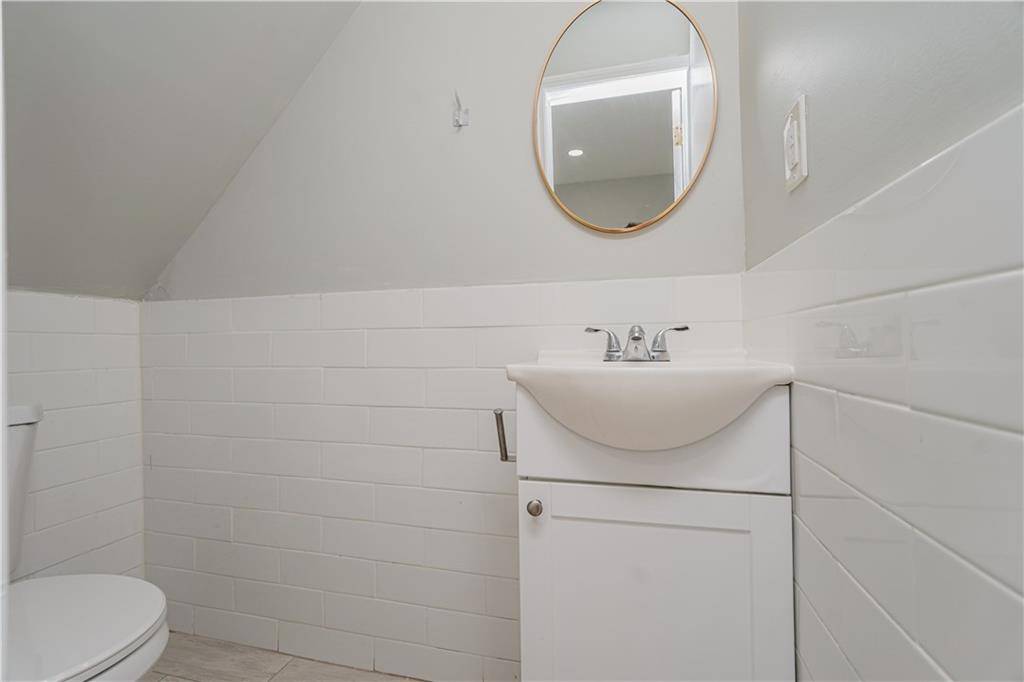 Brooklyn, NY 11209,44 72nd ST