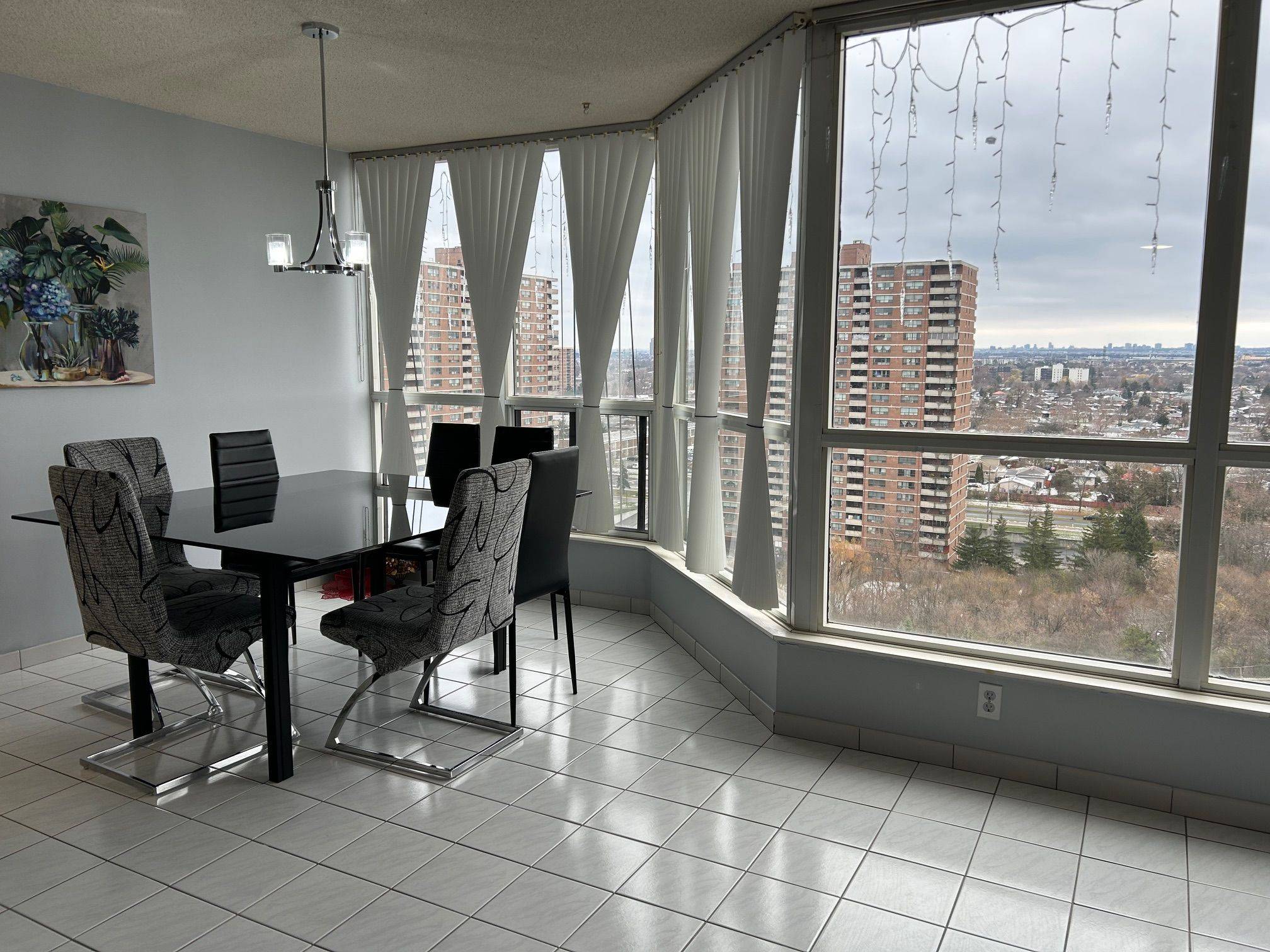 Toronto W10, ON M9V 5G8,3 Rowntree RD #1904