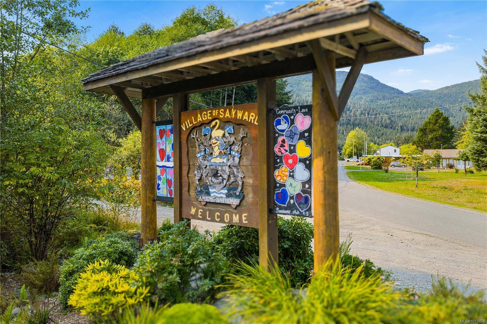 Sayward, BC V0N 1A0,707 Kelsey Way