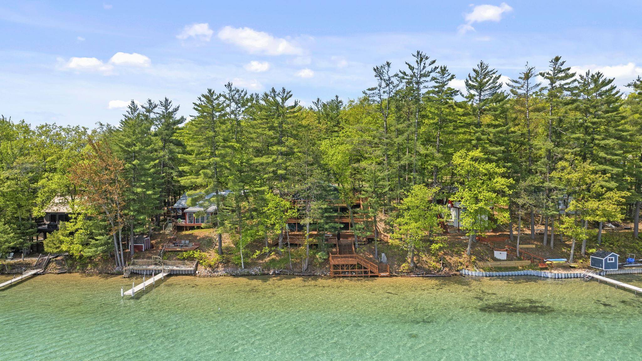 Kalkaska, MI 49646,922 W Bear Lake Road NE