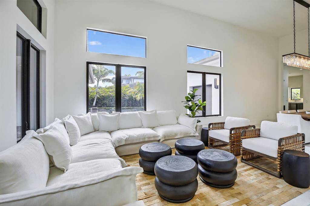 Plantation, FL 33323,12360 NW 15th St