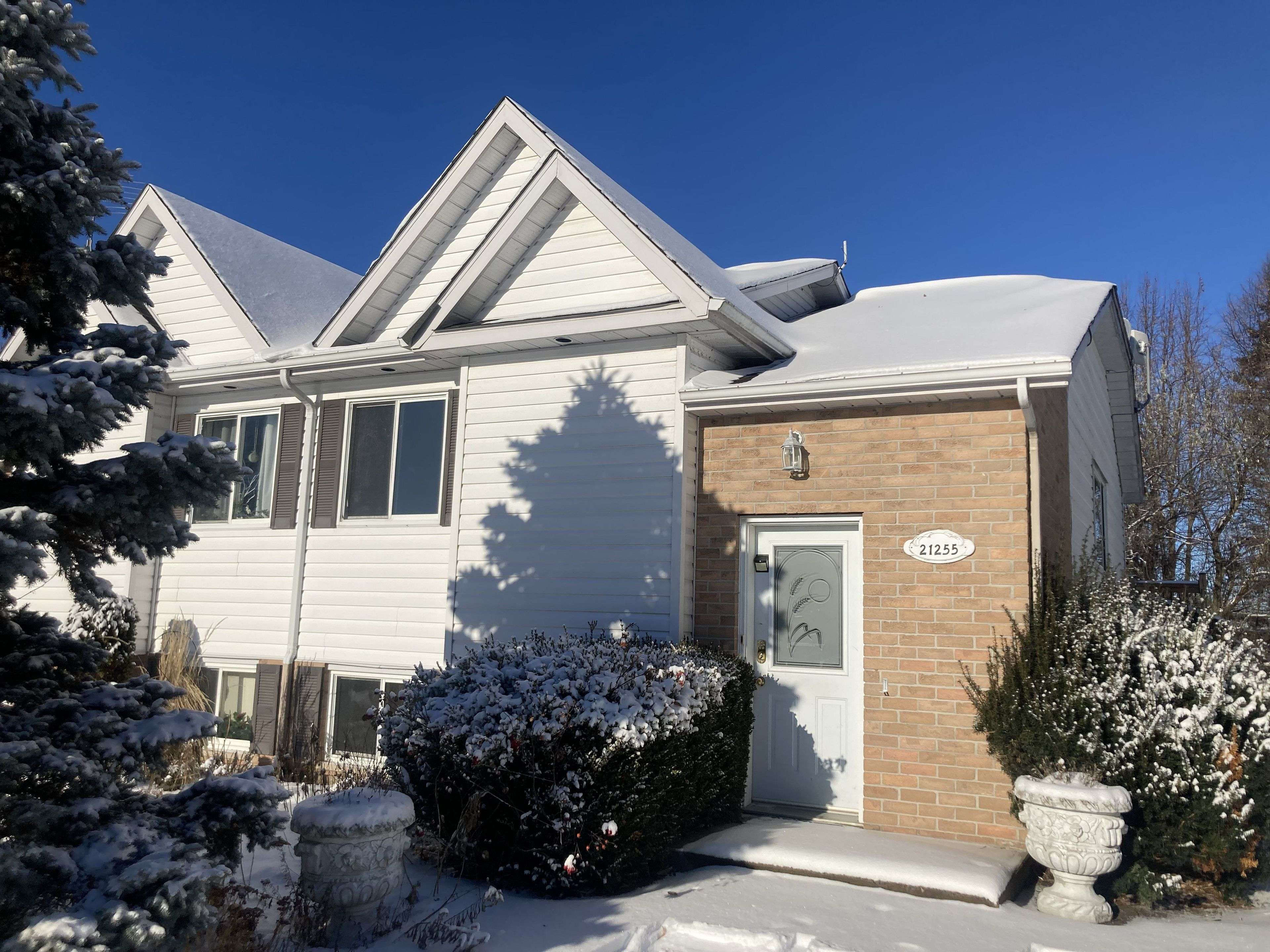 South Glengarry, ON K0C 1E0,21255 McNaughton CT E