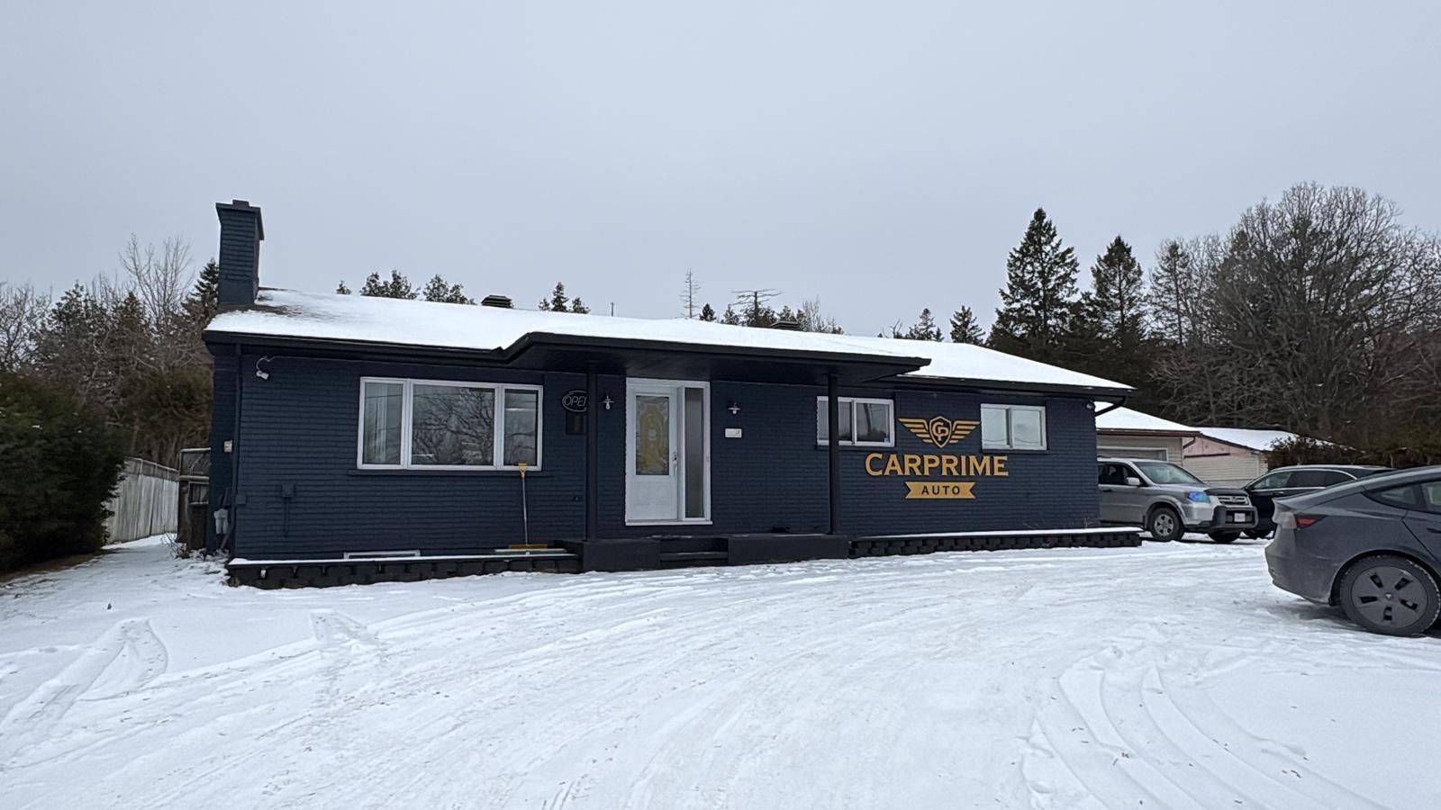 Carp - Huntley Ward, ON K0A 1L0,2029 Carp RD