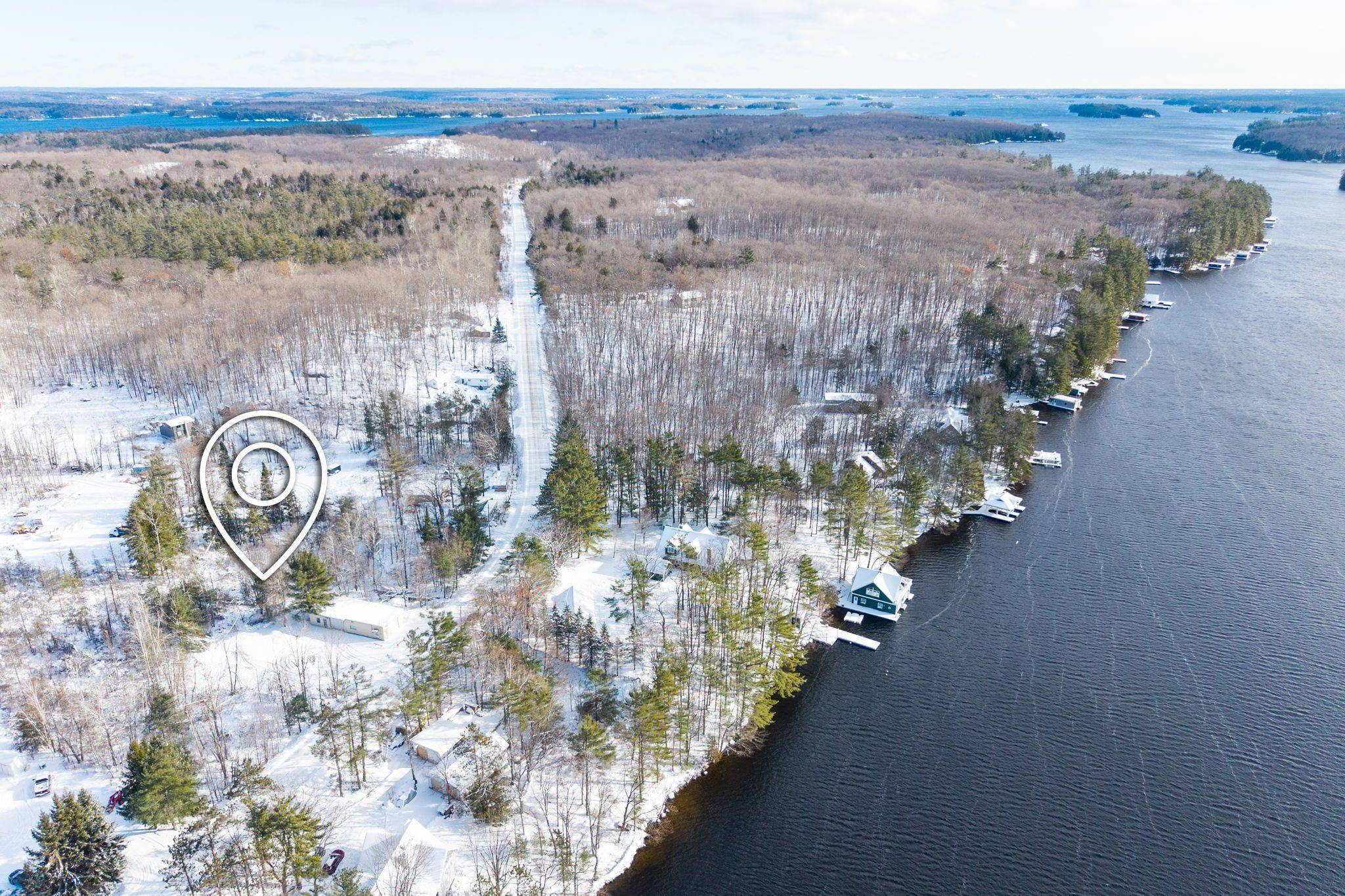Muskoka Lakes, ON P1P 1R2,1355 Walkers Point RD