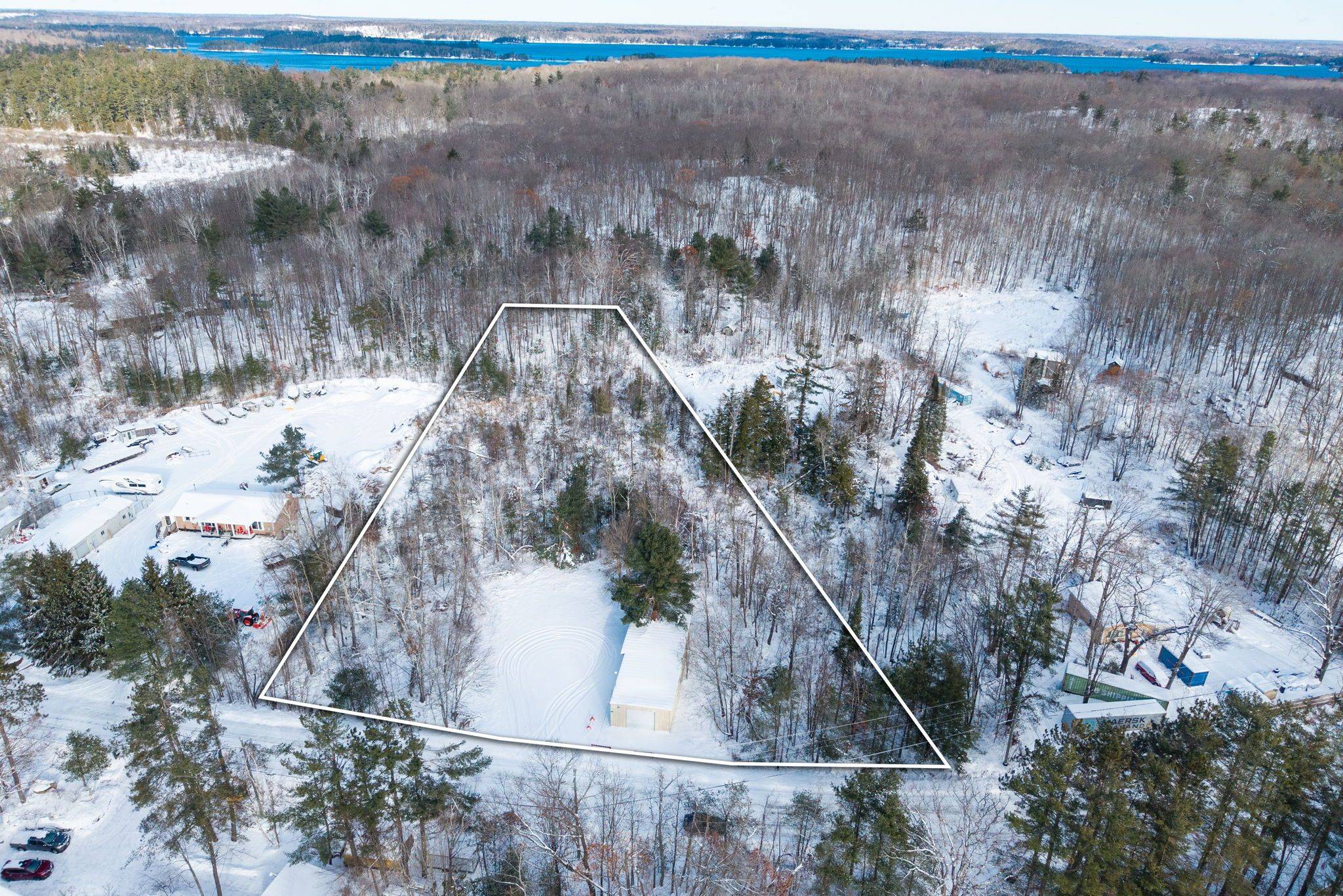 Muskoka Lakes, ON P1P 1R2,1355 Walkers Point RD