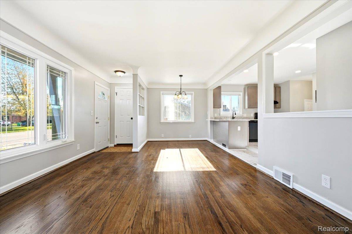 Eastpointe, MI 48021,22005 Wilmot AVE