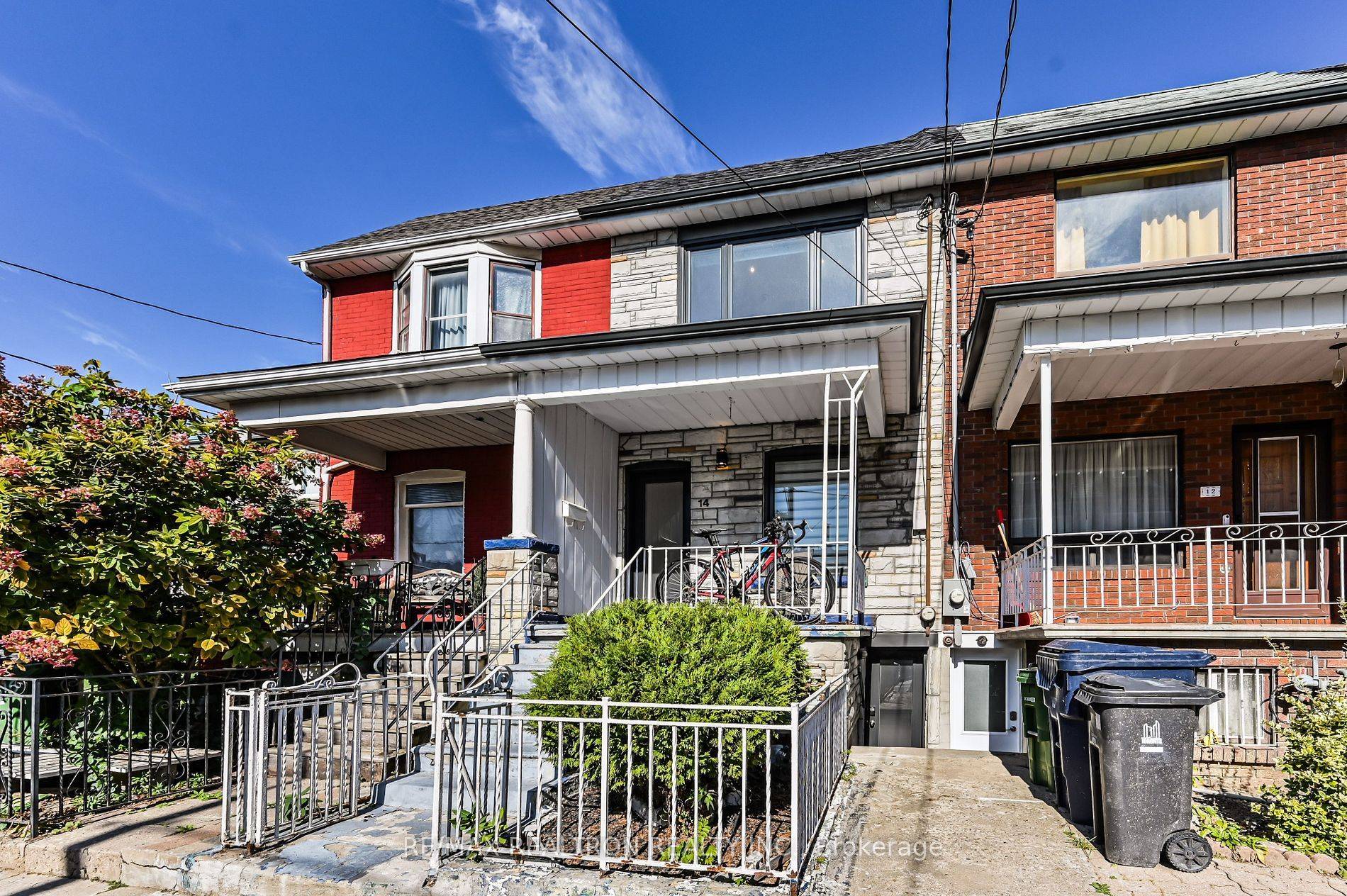 Toronto C01, ON M6K 1S4,14 Marshall ST