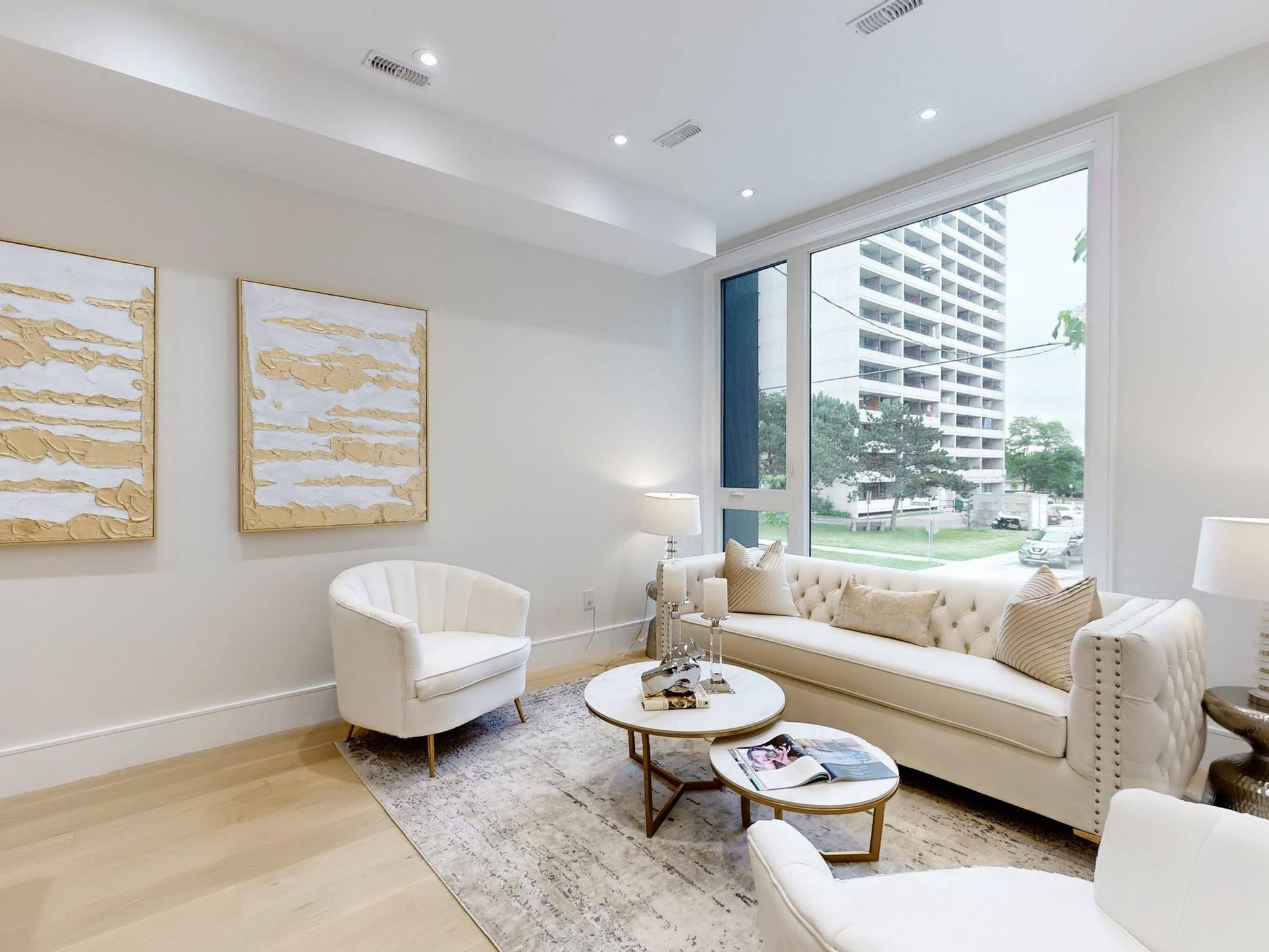 Toronto W06, ON M8Z 1C8,112 Newcastle ST