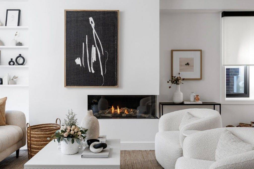 Toronto W02, ON M6P 2X6,424 Clendenan AVE