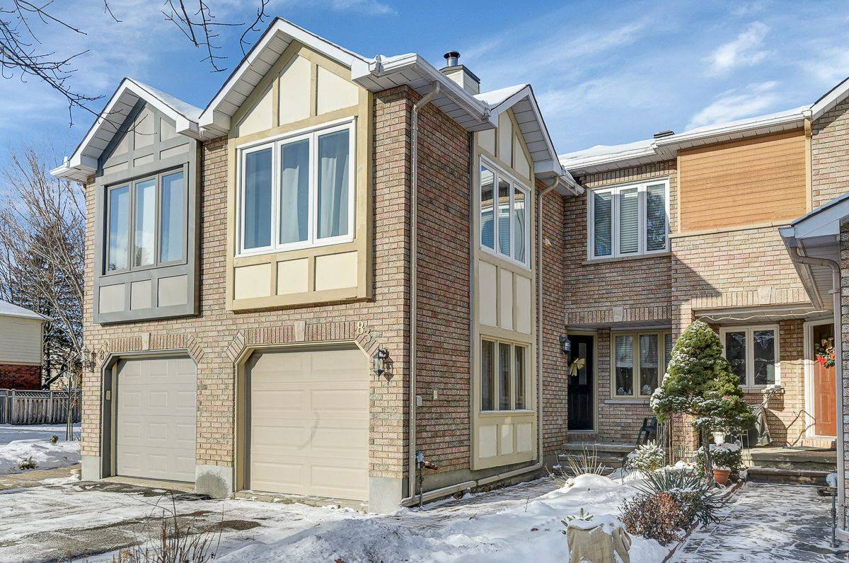 Hunt Club - South Keys And Area, ON K1G 5S3,83 Winnegreen CT