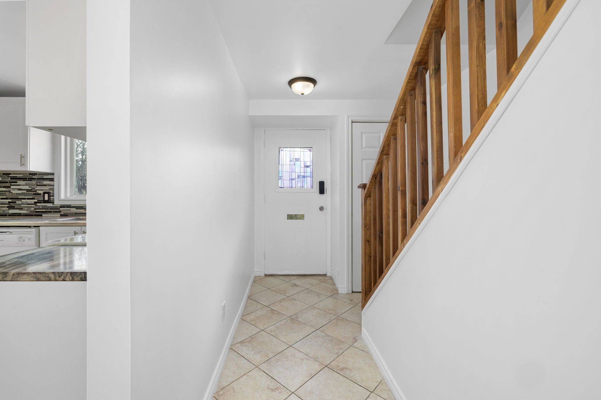 Hunt Club - South Keys And Area, ON K1V 6S1,1458 Heatherington RD #C