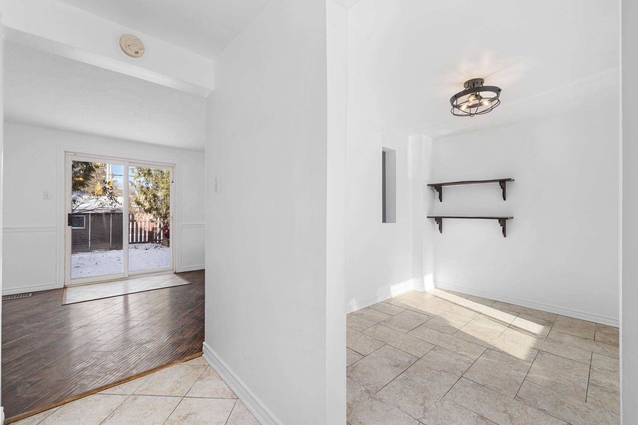 Hunt Club - South Keys And Area, ON K1V 6S1,1458 Heatherington RD #C