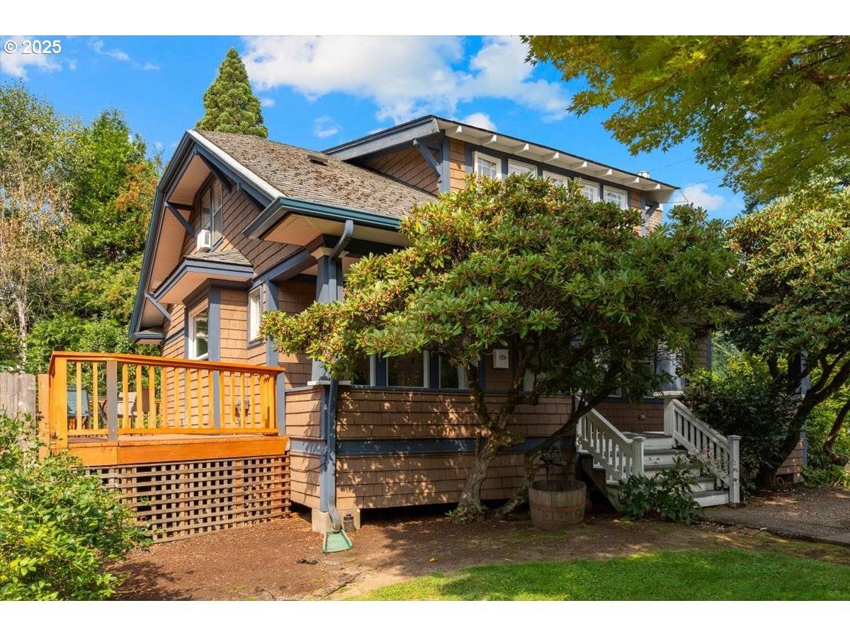 Portland, OR 97219,8005 SW 46TH AVE