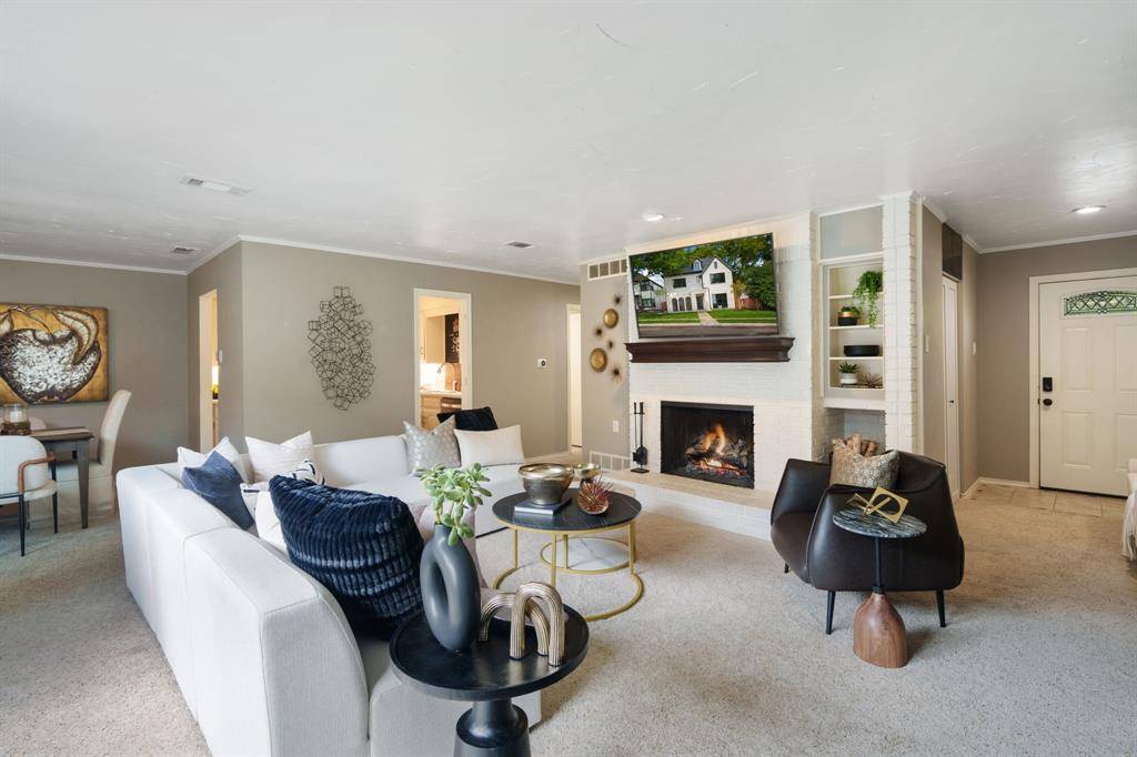 Dallas, TX 75248,6462 Cedar Hollow Drive