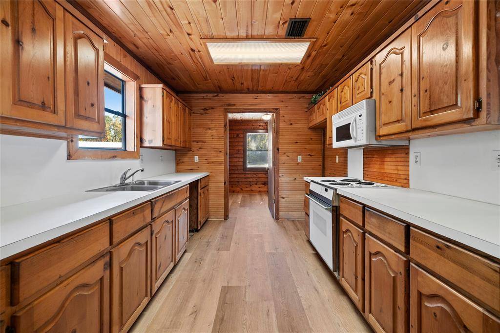 Alba, TX 75410,1620 N Fm 17