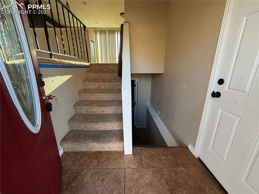 Colorado Springs, CO 80906,637 Catalina DR