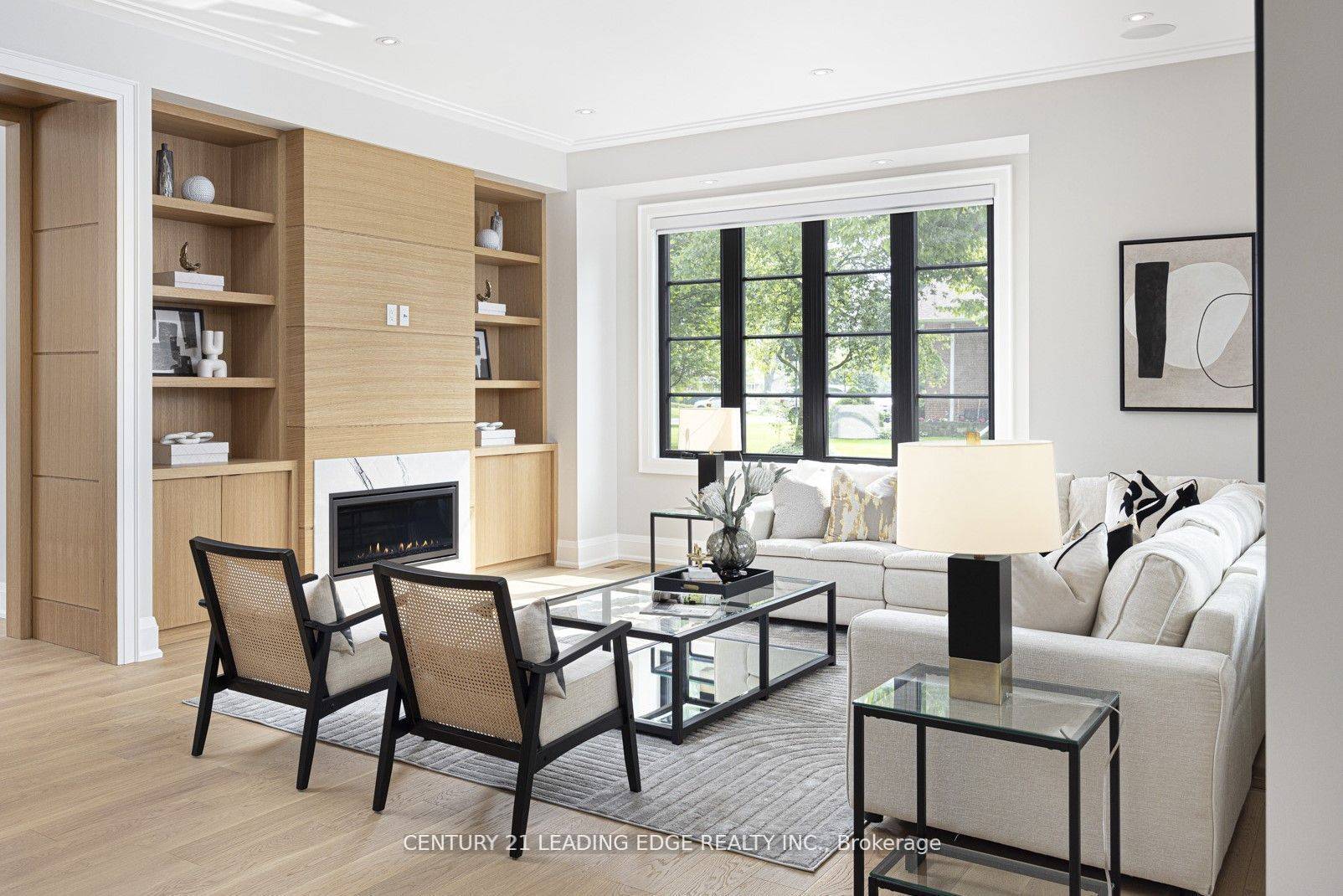 Toronto C13, ON M3B 2N3,48 Tangmere RD