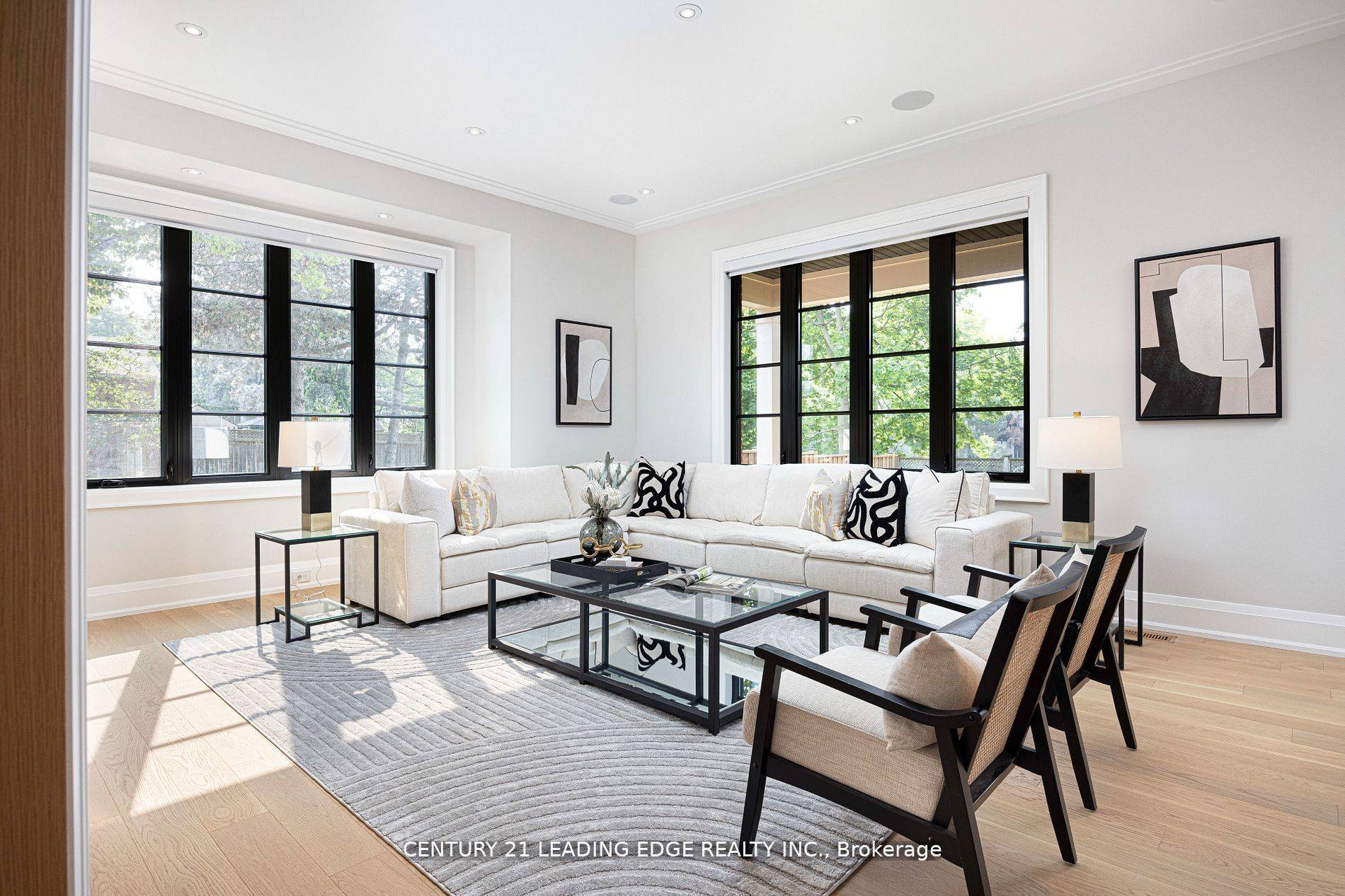 Toronto C13, ON M3B 2N3,48 Tangmere RD