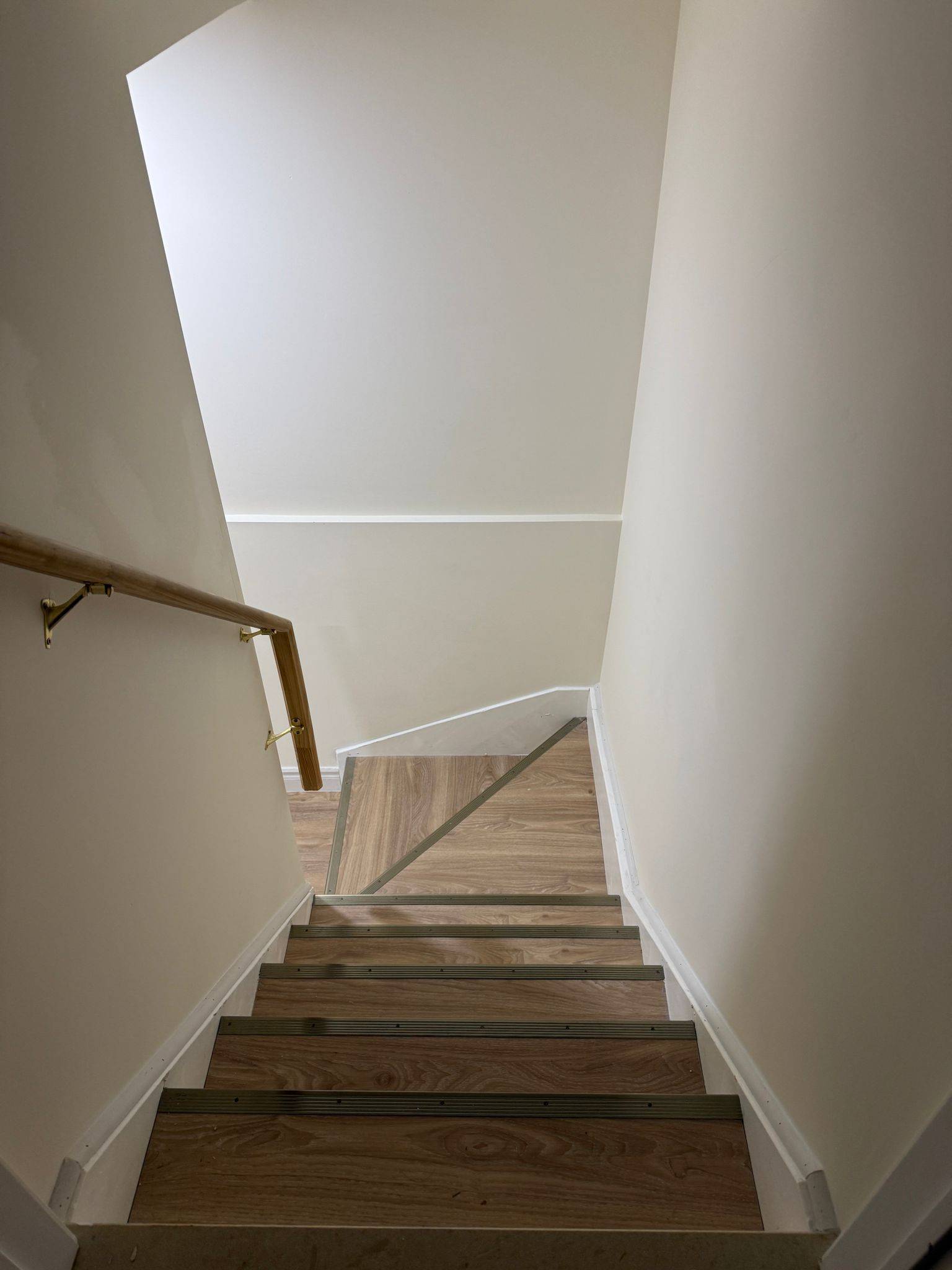 Ajax, ON L1S 0A7,1 Burnsborough ST