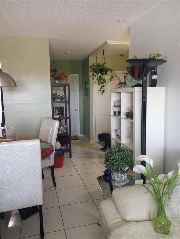 Pompano Beach, FL 33064,1250 E Sample Rd #307