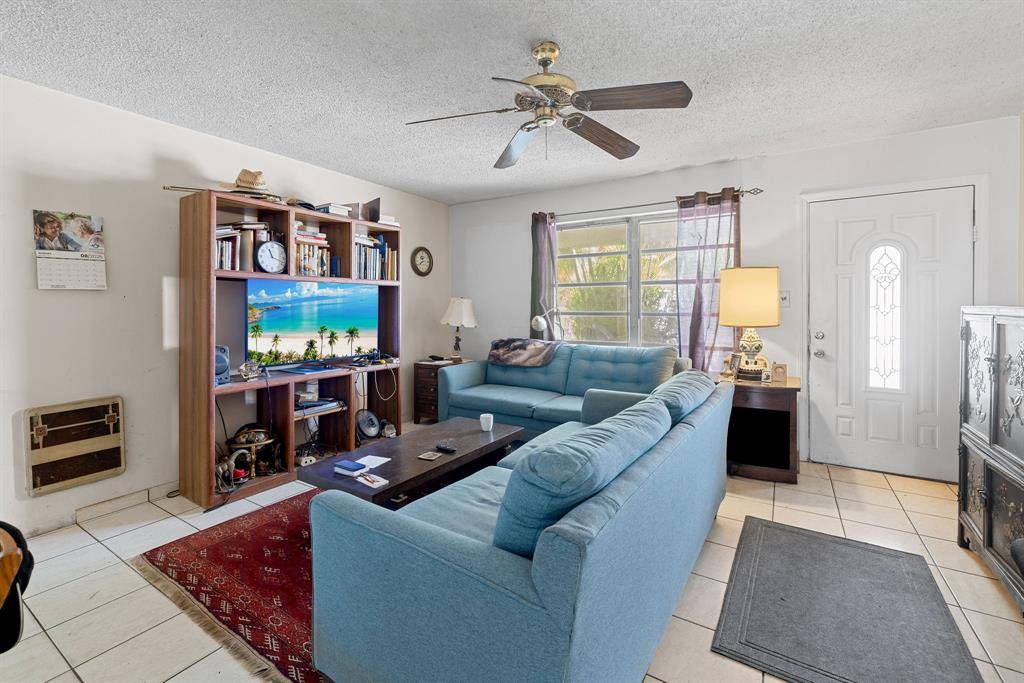 Fort Lauderdale, FL 33334,5348 NE 1st Ter