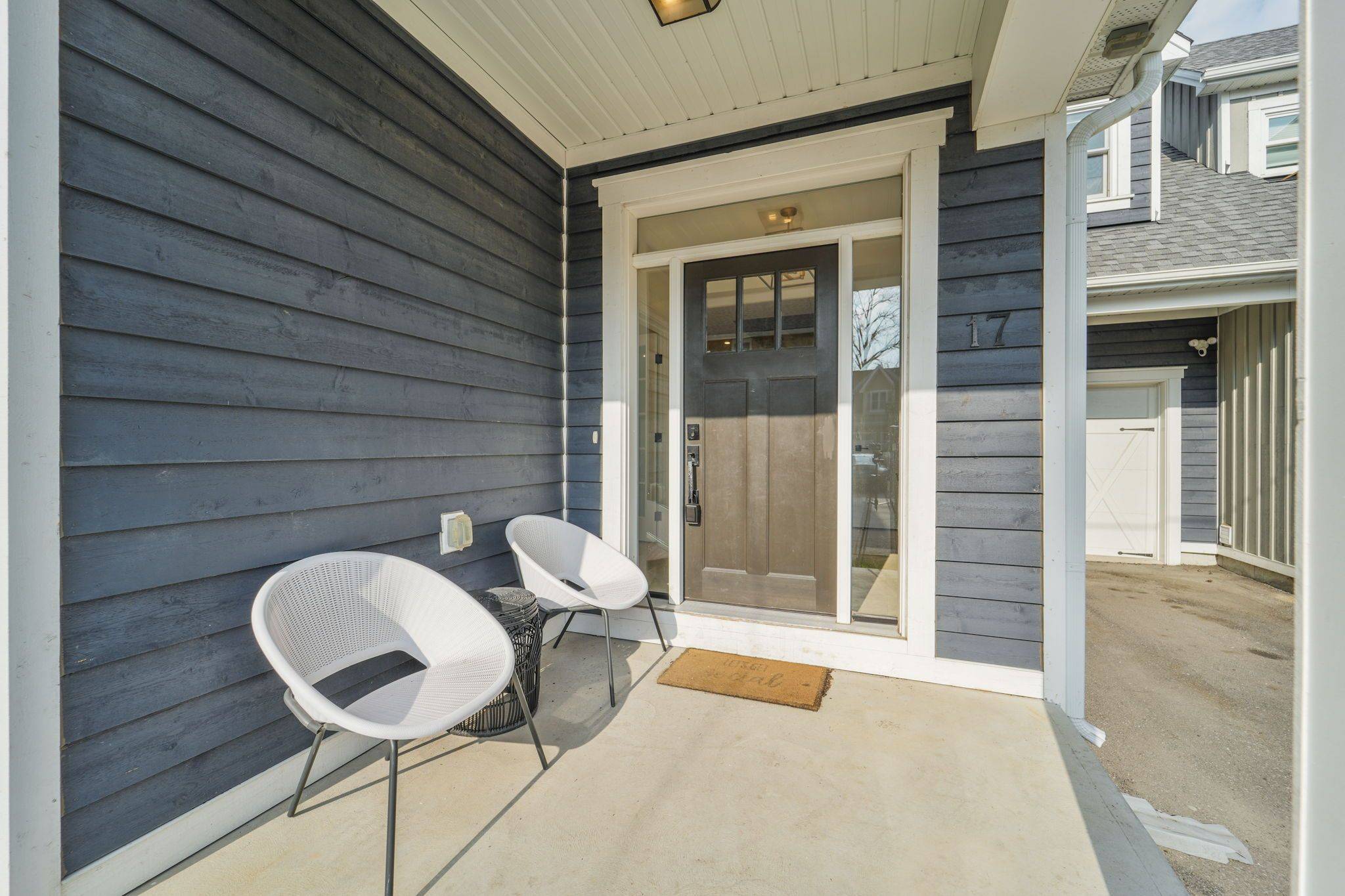 Markham, ON L3P 2R8,17 George ST