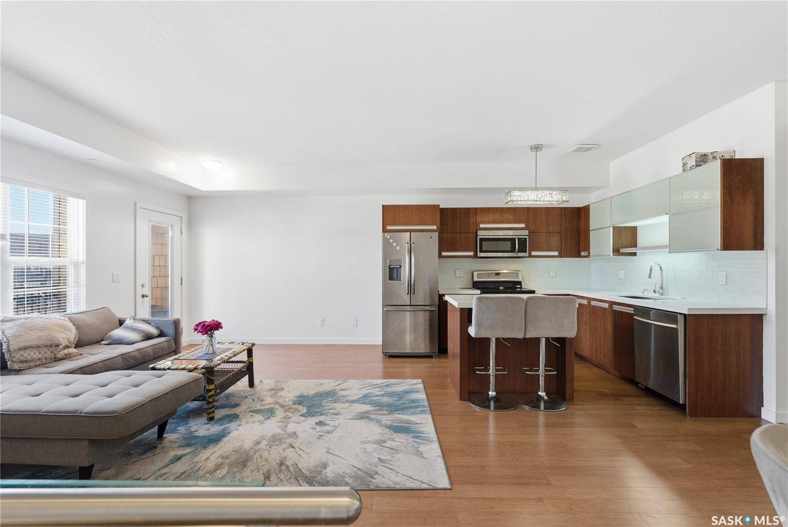 Saskatoon, SK S7W 0M6,1015 Patrick CRESCENT #1806