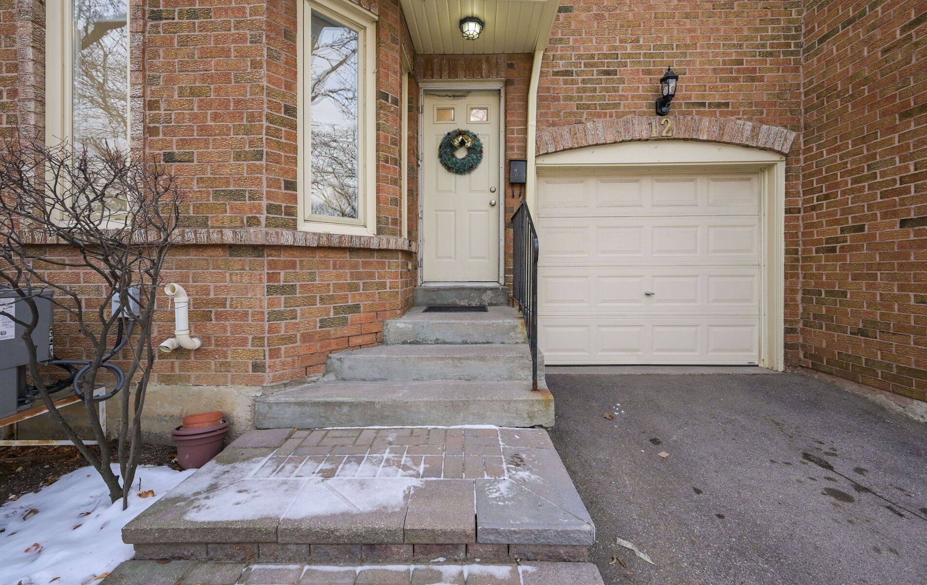 Mississauga, ON L4Z 3C4,5020 Delaware DR #12