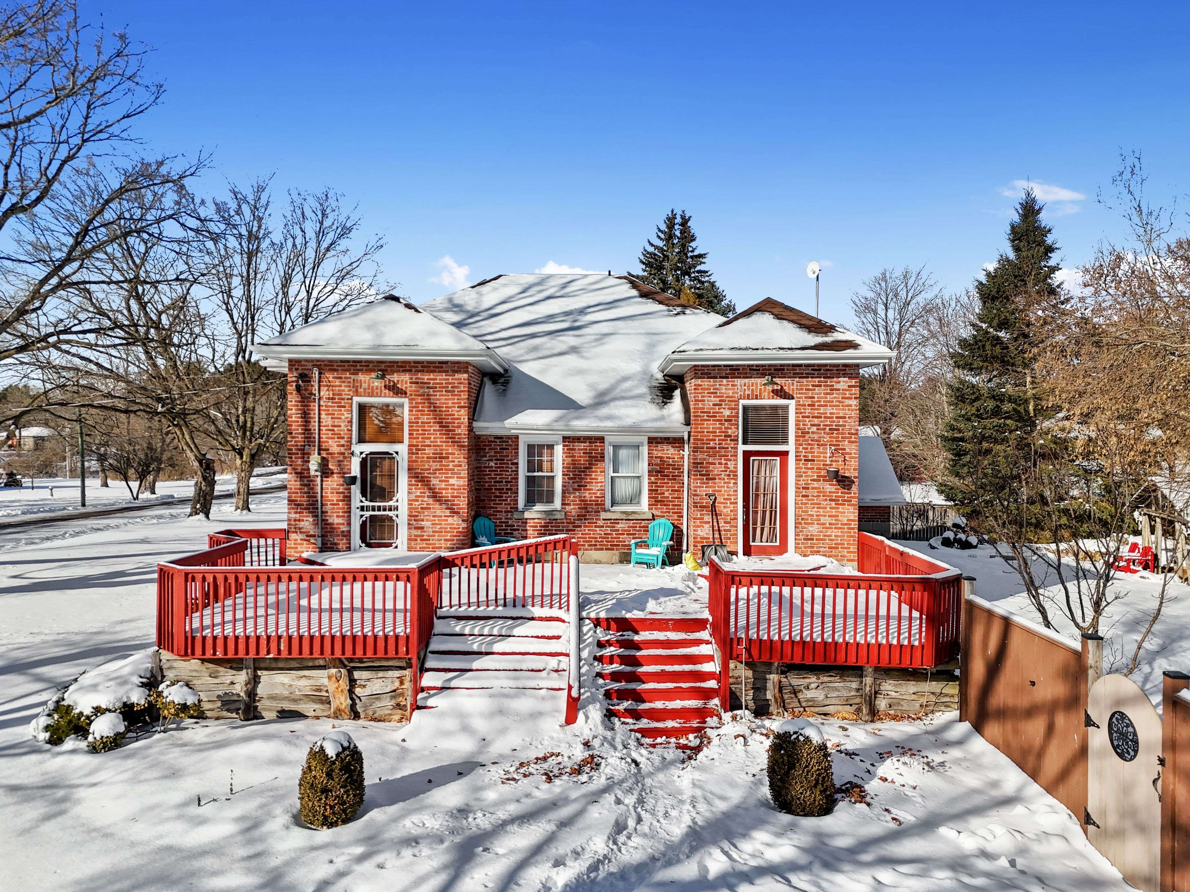 Cramahe, ON K0K 1M0,157 Norway ST