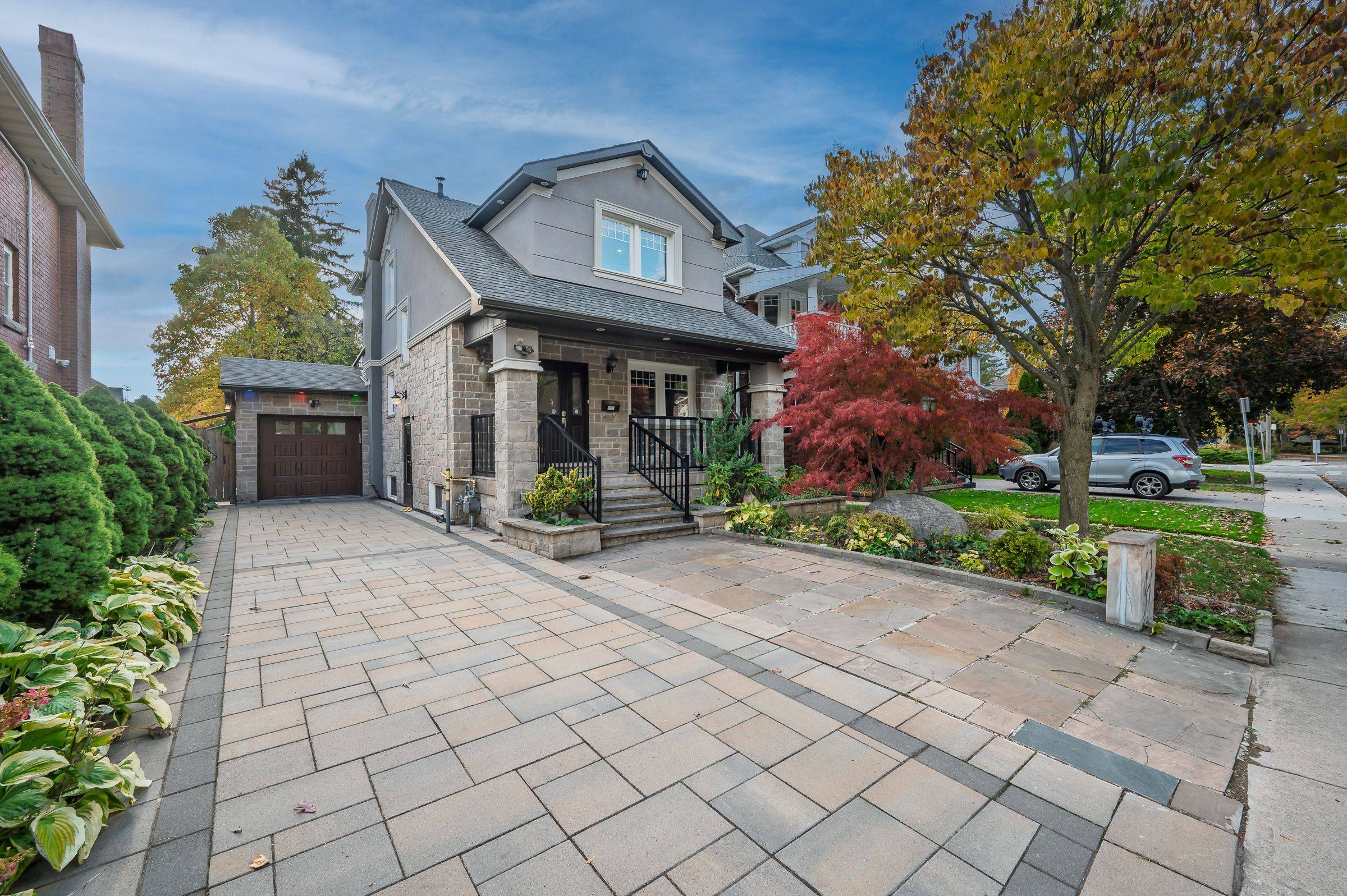 Hamilton, ON L8S 4H1,71 Paisley AVE N #Main2nd