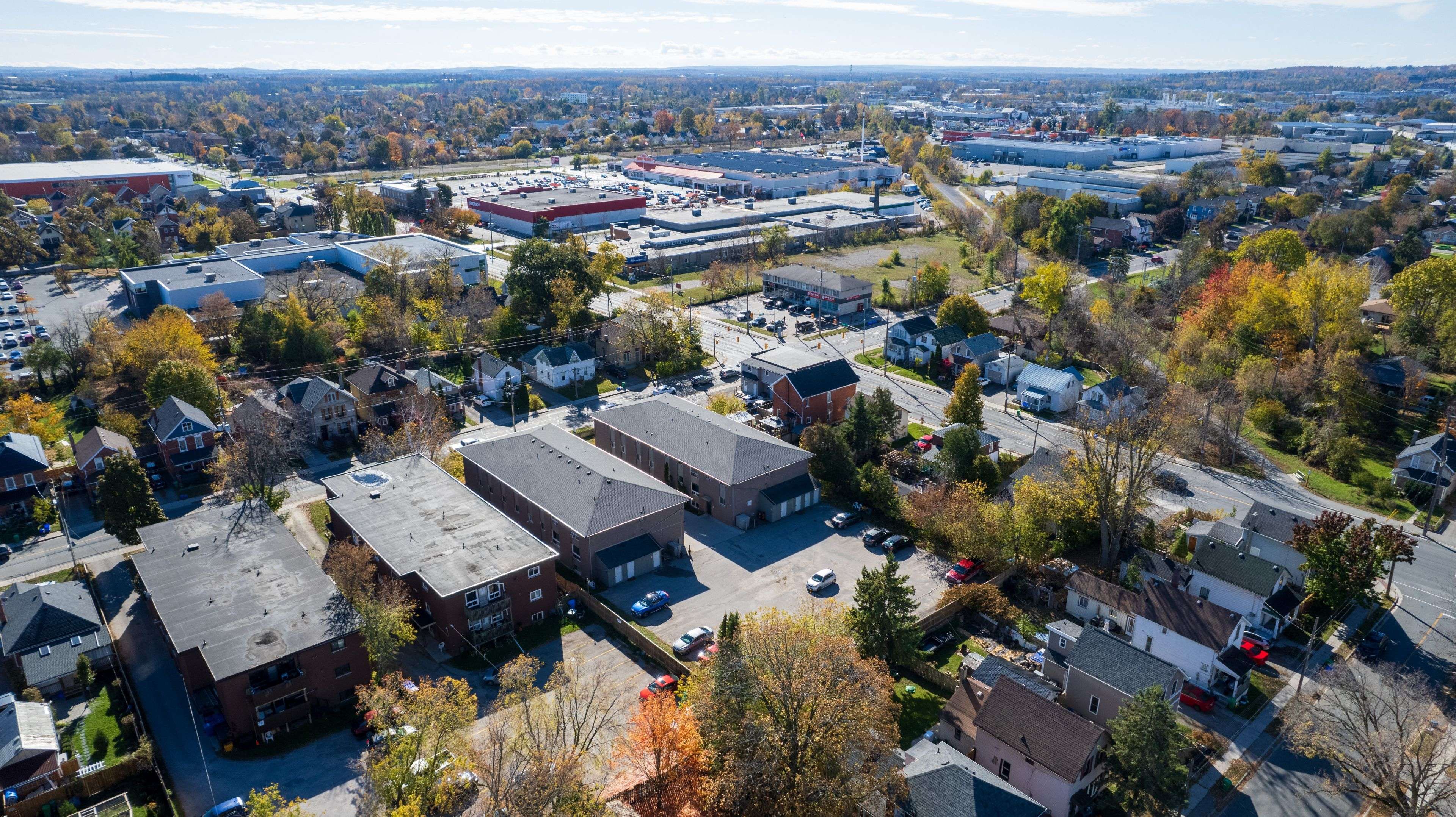 Peterborough, ON K9J 2C5,282-288 Romaine ST