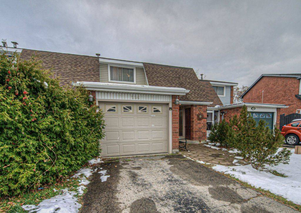 Hamilton, ON L8K 6C3,154 St Andrews DR