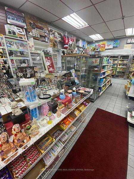 St. Catharines, ON L2N 1C2,359 Carlton ST E