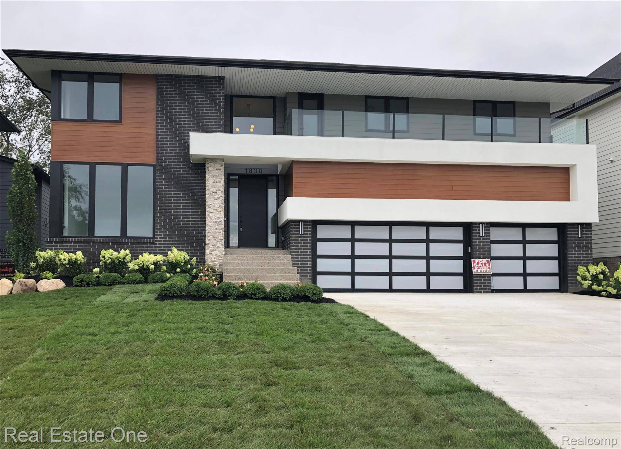 Commerce Twp, MI 48382,1830 Sadie Shore DR NW