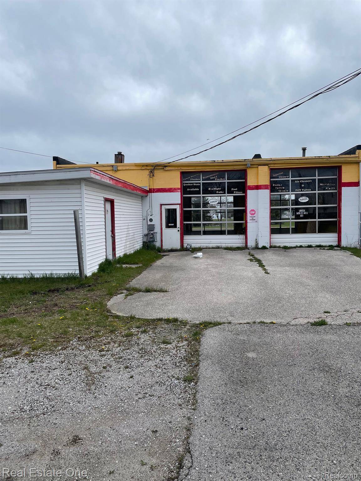 421 N STATE ST, Oscoda Charter Township, MI 48750