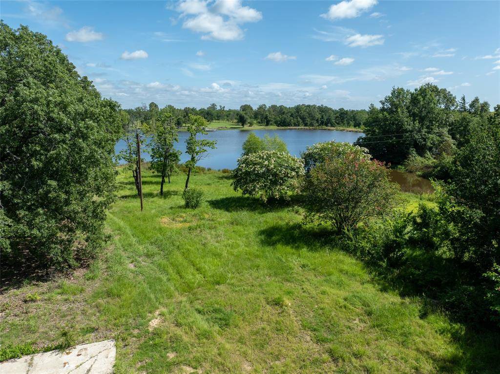 Powderly, TX 75473,2851 County Road 33900