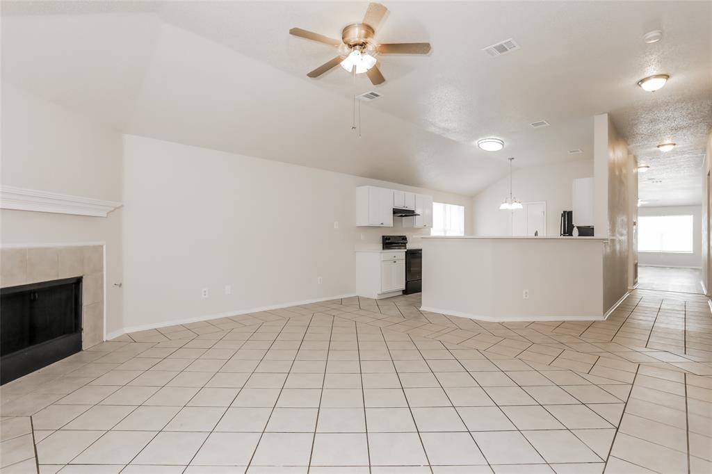 Fort Worth, TX 76140,213 Prairie Gulch Drive